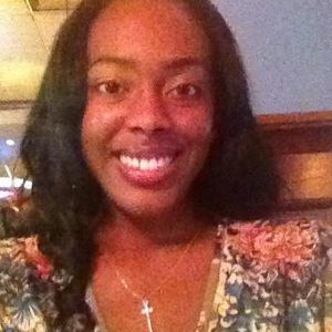 Meet your Posher, Adrienne